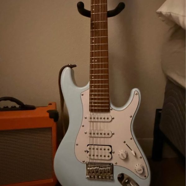 Electric Guitar + Amp