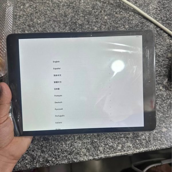 7th gen iPad 10inch 32gb