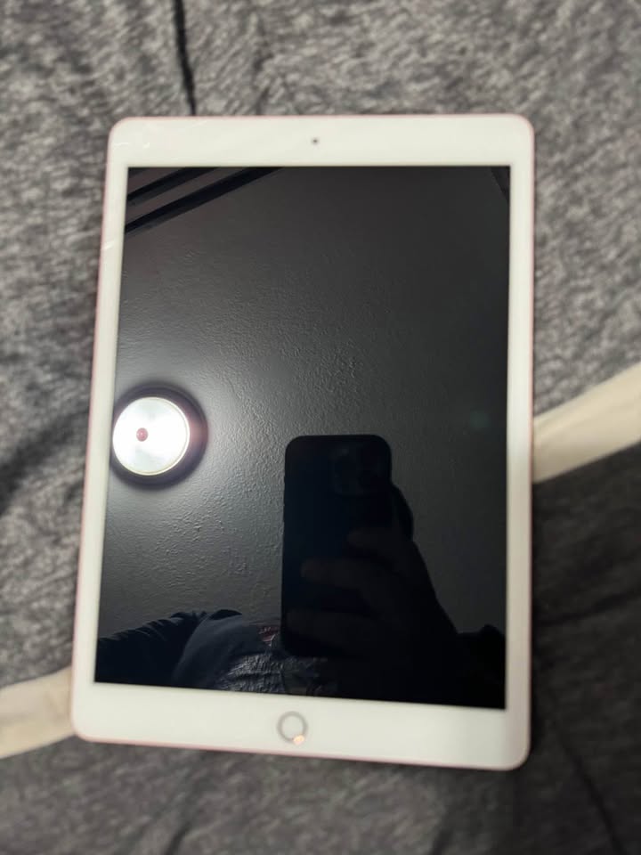 562355313_1162382986022815_993884095930125187_n