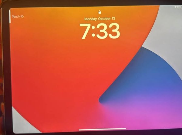 iPad Air (5th gen) blue