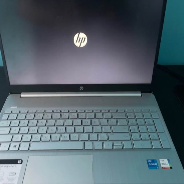 Hp Core i5 laptop