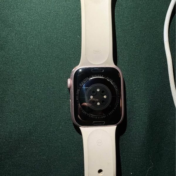 Apple Watch Series 9 - 45 mm