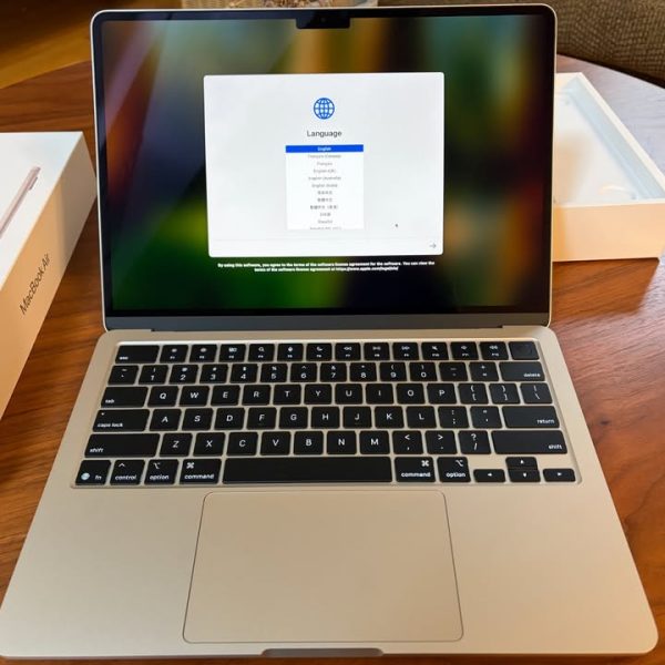 [Brand New] Latest Macbook Air M4 13" Starlight