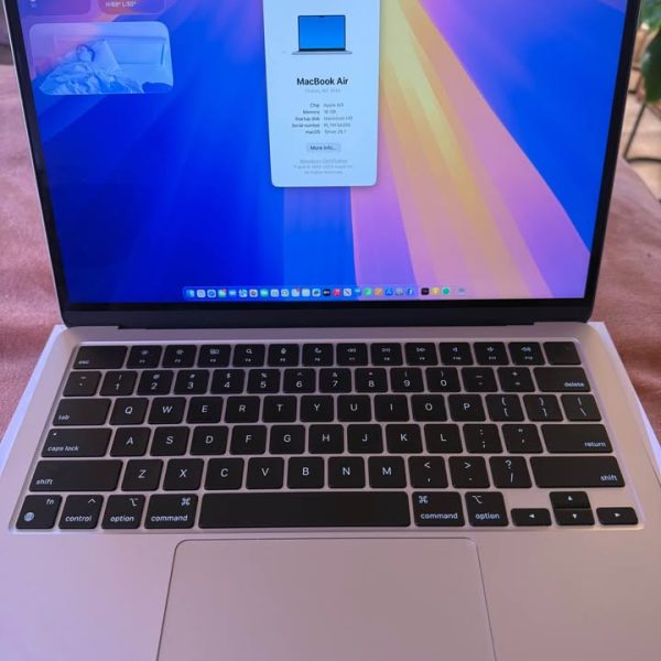 Apple - MacBook Air 13-inch Laptop - Apple M3 chip (2024)