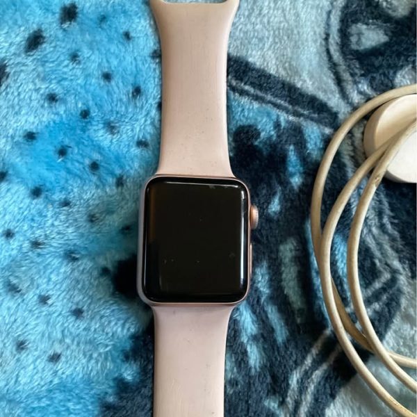 Pink Apple Watch Series 3