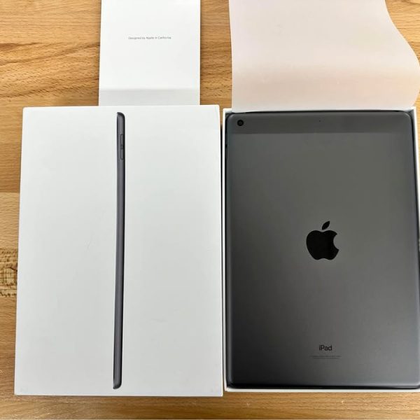 Apple iPad 9th Generation 64GB WiFi 10.2 inch Tablet - Space Gray (Great Conditions)