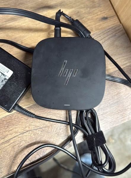 MacBook Air M2 500gb with case