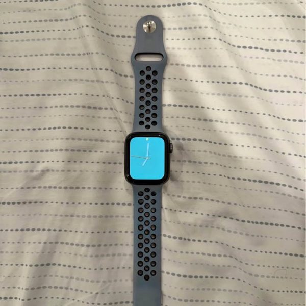 Apple Watch SE Nike Edition