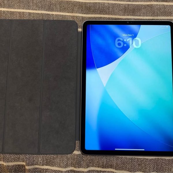 iPad Pro M1 with Apple Pencil