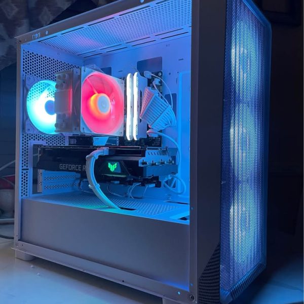 White Gaming PC ⚪️ - CPU Ryzen 3600 - GPU 3060Ti - RAM 16GB - 1TB SSD