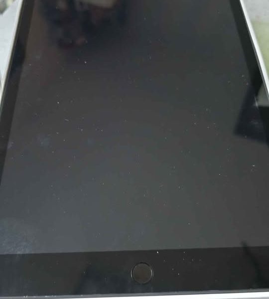 Apple Ipad 9th generation 64gb