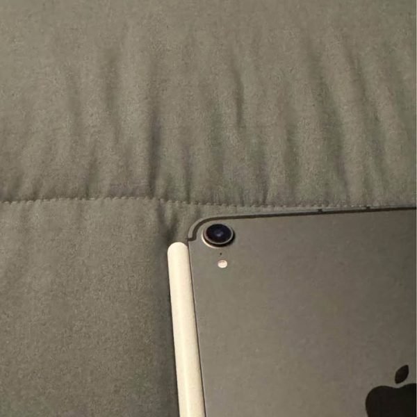 iPad Mini 6 w/ Pencil