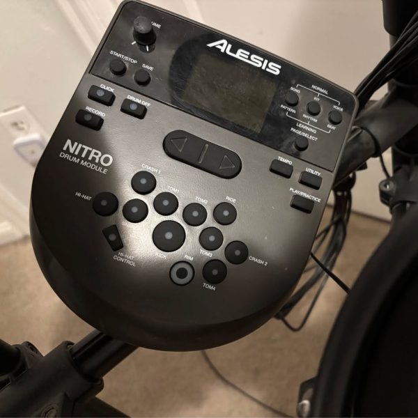 ALESIS Nitro Mesh Drum Kit