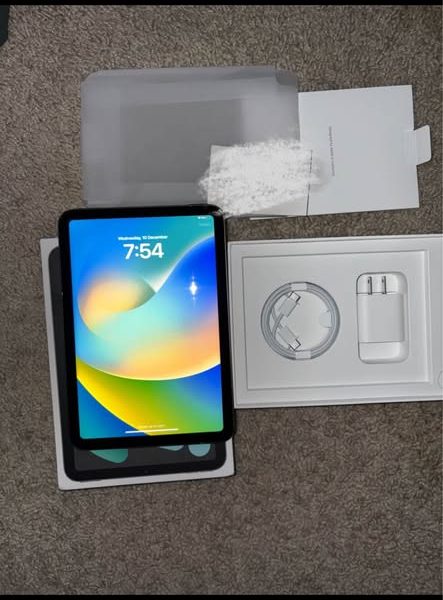 iPad mini 6th gen brand new