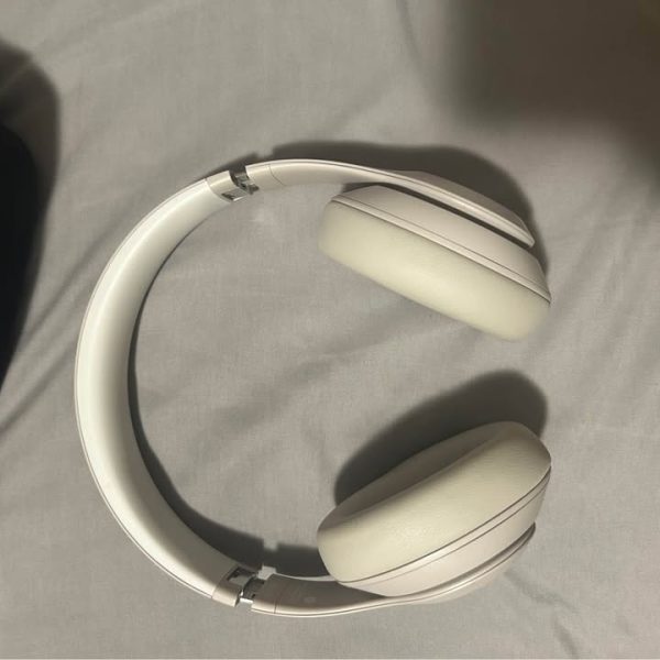 Beat Studio Pros Headphone Like New