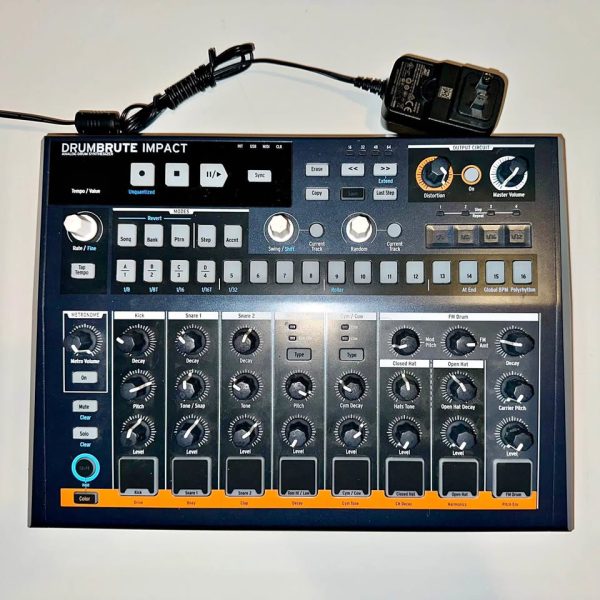 Arturia Drumbrute Impact