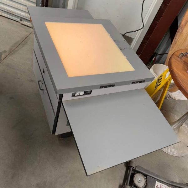 Kreonite Lighted Art Table