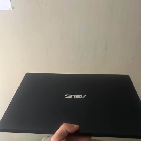 Asus laptop