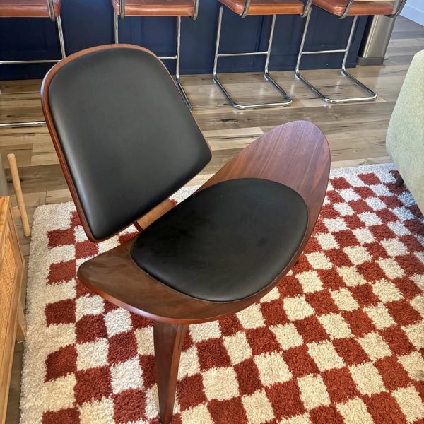 Mid-Century Lounge Chair – Eames Chair Dupe