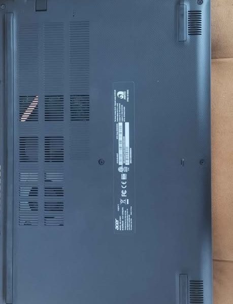 Mint Acer Aspire 3 laptop, 15.6 FHD screen, Intel i5 10th gen CPU. 12GB RAM, 256GB SSD, W11H