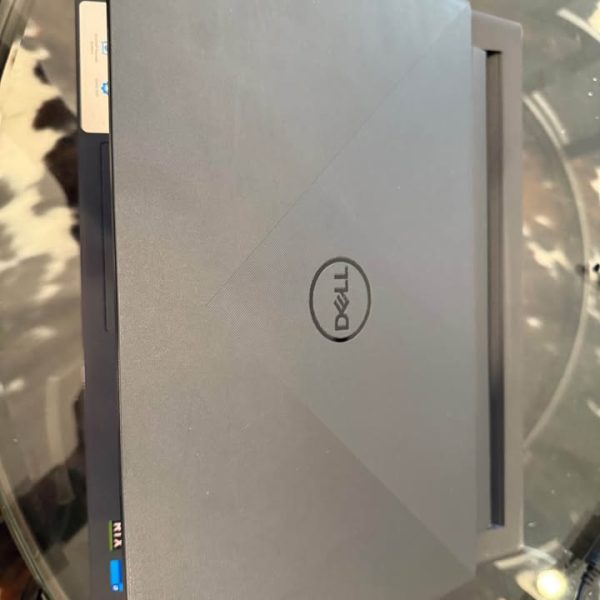 Dell G15 5511 Gaming Laptop