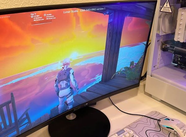 White and Black Gaming Pc