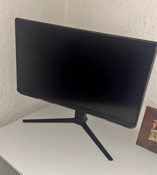 Honda Odyssey G30D 144hz monitor