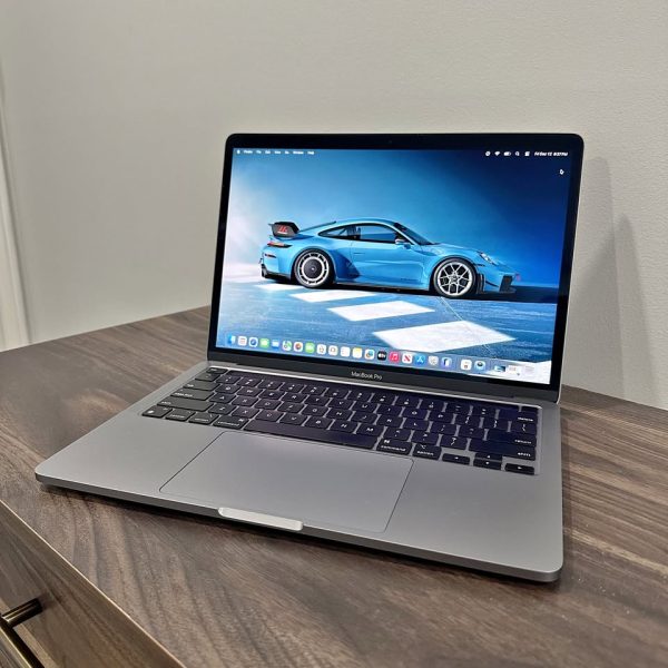 MacBook PRO (M1 Chip, 2020 Year)