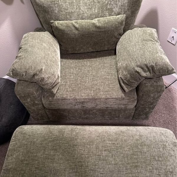 green chaise lounge chair with ottoman