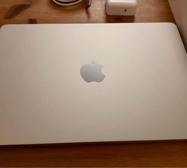 2025 Apple MacBook Air