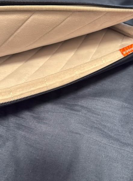 2025 MacBook Air 13 inch. (M4 chip)