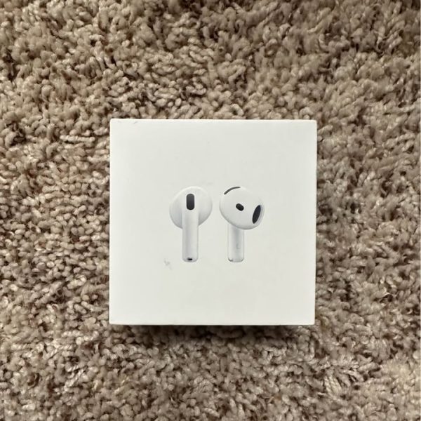 New Airpods 4s